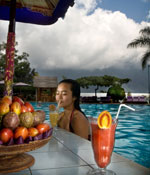 Pool Bar